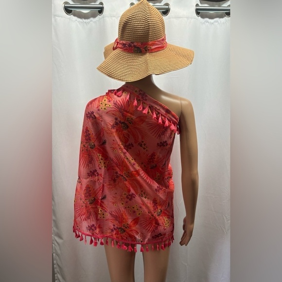 NWOT wrap and hat beach kit - Picture 2 of 7